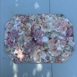 Floral Tapestry Patterned Placemat Setting